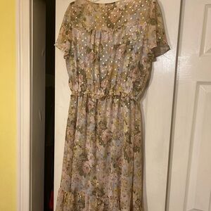 LC Lauren Conrad Midi gold dress, Floral Size L